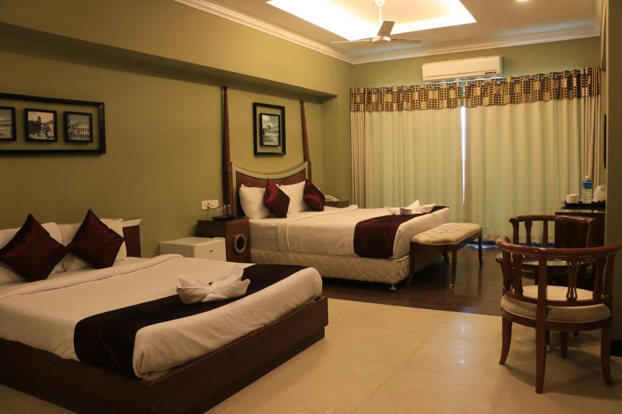 Jalsa Hotel & Banquets,إندور المظهر الخارجي الصورة