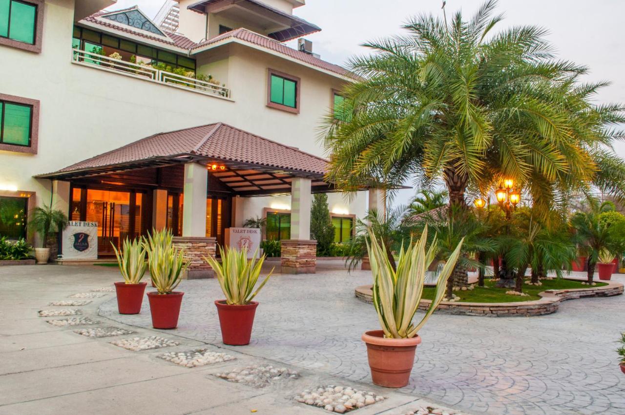 Jalsa Hotel & Banquets,إندور المظهر الخارجي الصورة