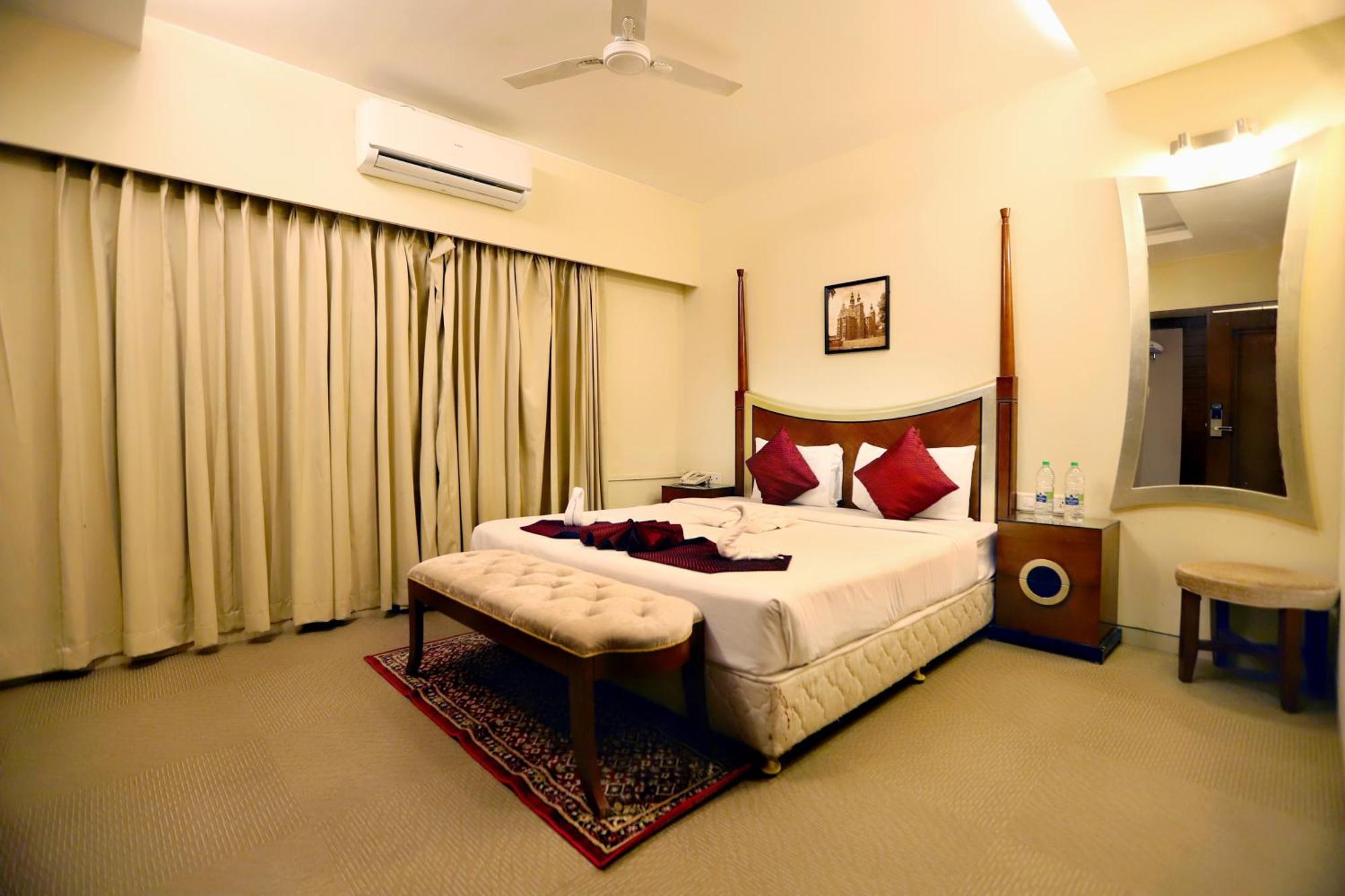 Jalsa Hotel & Banquets,إندور المظهر الخارجي الصورة