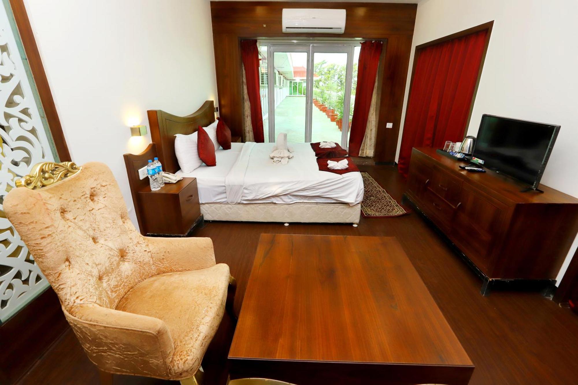 Jalsa Hotel & Banquets,إندور المظهر الخارجي الصورة