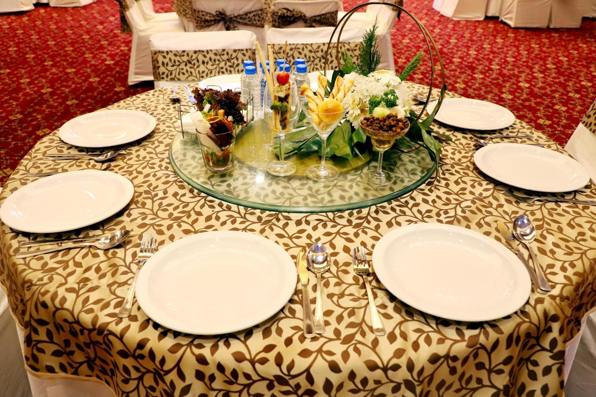 Jalsa Hotel & Banquets,إندور المظهر الخارجي الصورة
