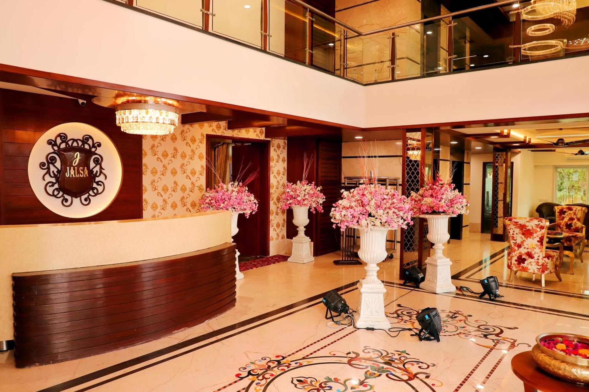 Jalsa Hotel & Banquets,إندور المظهر الخارجي الصورة