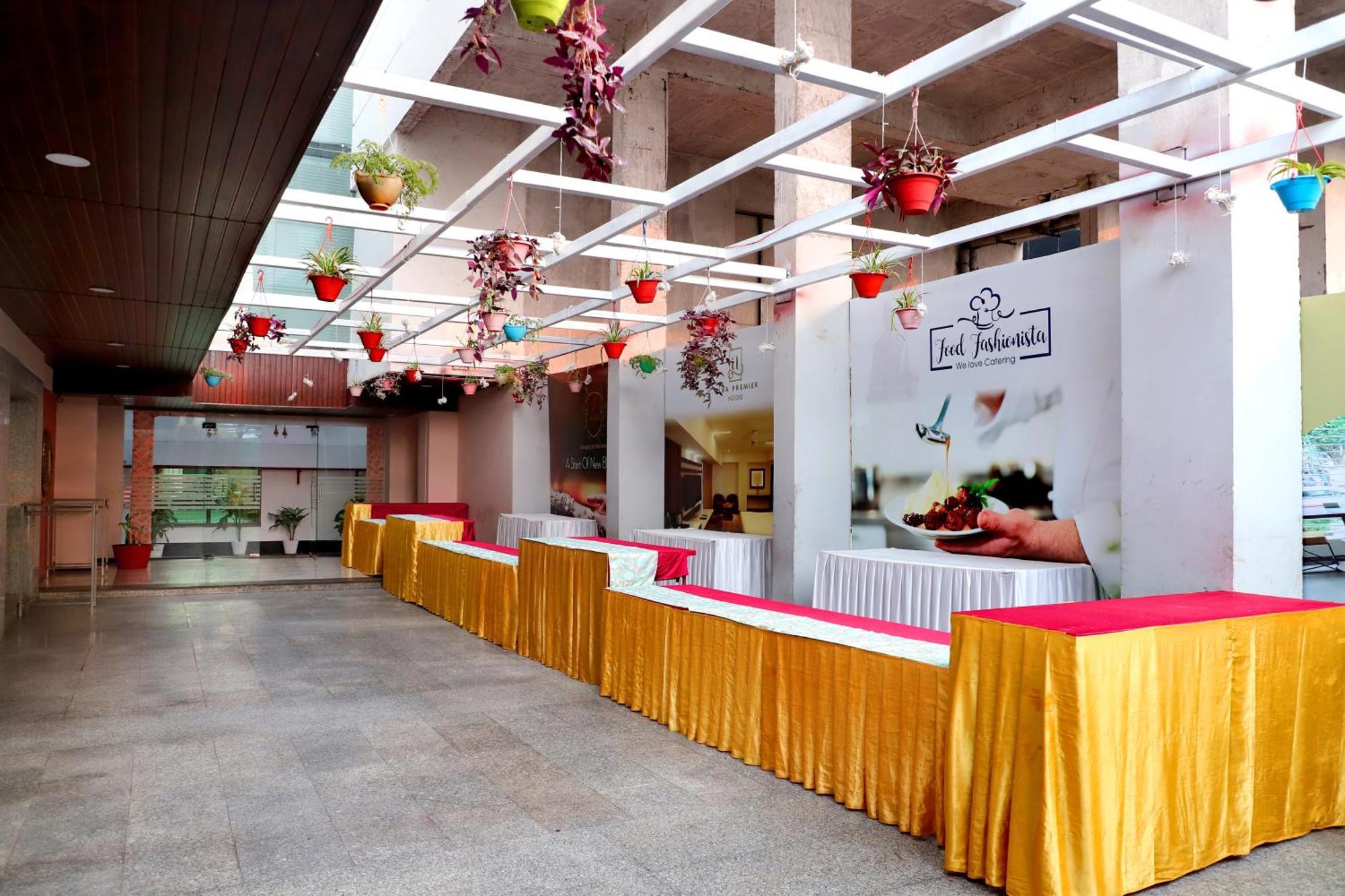 Jalsa Hotel & Banquets,إندور المظهر الخارجي الصورة
